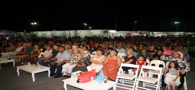 Çeşmealtı Gece Pazarı’nda Coşkulu Konser