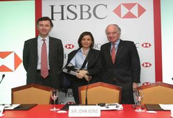 HSBC İki Kat Büyüyecek