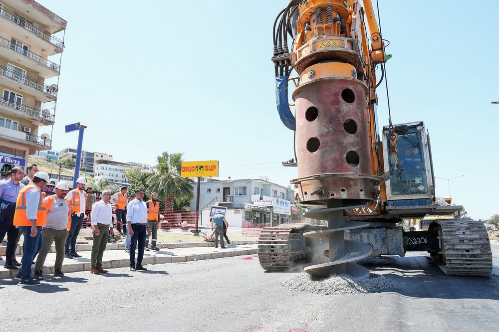 Aliağa’da Yıllardır Beklenen Katlı Kavşak Projesi Hayata Geçiyor