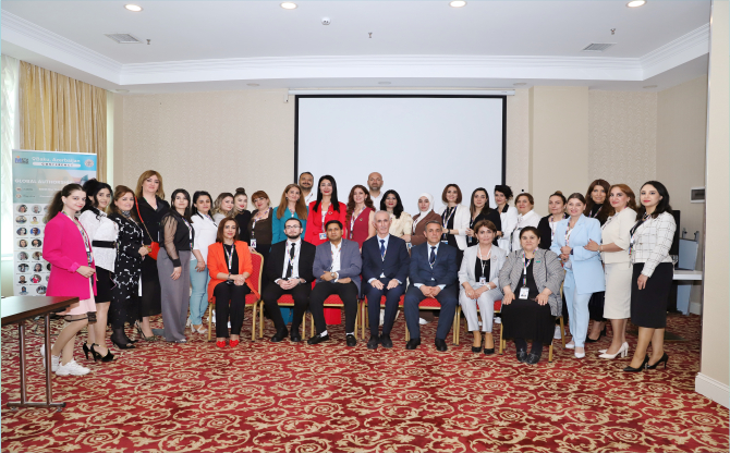 İzmirli Eğitimciler, Bakü’de Düzenlenen Küresel Yazarlık Konferansına Katıldı