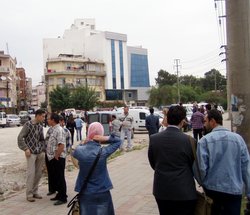 İzmir Sokağa Döküldü