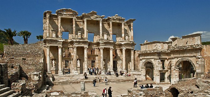 Efes’e Gelen Turist Sayısı Yüzde 50 Düştü