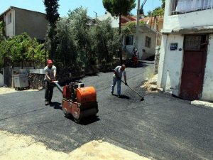 Bayraklı’da Yollar Asfaltlanıyor