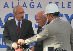 Kılıçdaroğlu Aliağa'dan Geçti