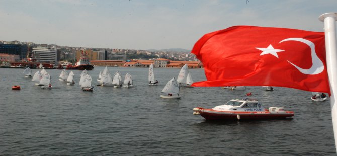 Denizlerde Türk Bayrağını Daha Yukarı Çekeceğiz