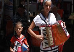 Sokak Müzisyeninin hayat Mücadelesi