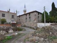 Aliağa’da Asırlara Tanıklık Eden Cami