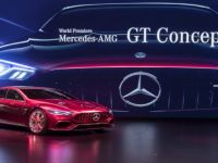 Mercedes-Benz yeni yıldızlarını Cenevre Otomobil Fuarında tanıttı