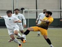 Aliağaspor FK Bornova 1881'i Farklı Geçti