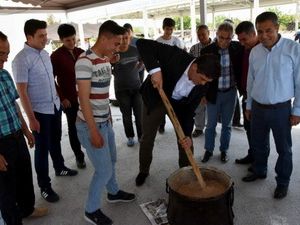 Kalabak’ta Geleneksel Keşkek Hayrı